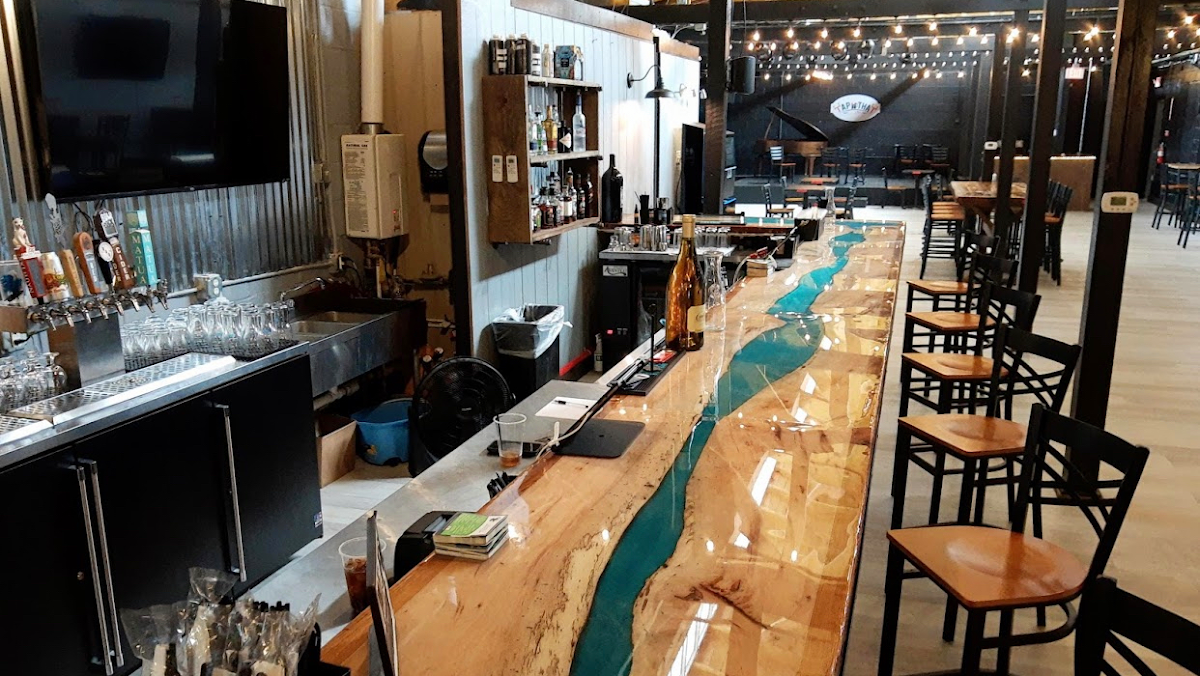 Tap That Craft Beer and Wine Bar